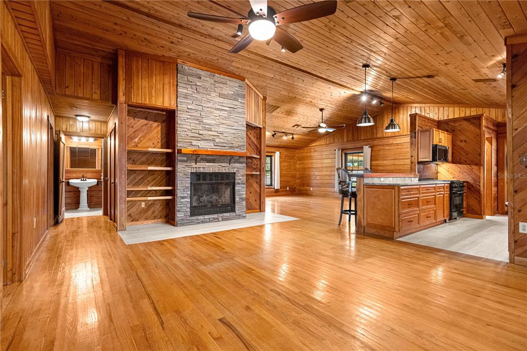 9145 Northwest 193rd Street Micanopy, FL 32667 - Photo 25 of 88