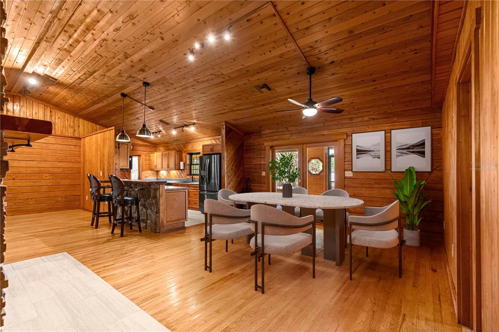 9145 Northwest 193rd Street Micanopy, FL 32667 - Photo 27 of 88