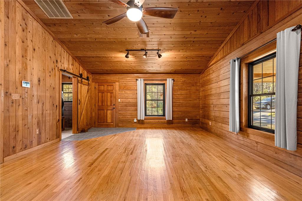 9145 Northwest 193rd Street Micanopy, FL 32667 - Photo 42 of 88