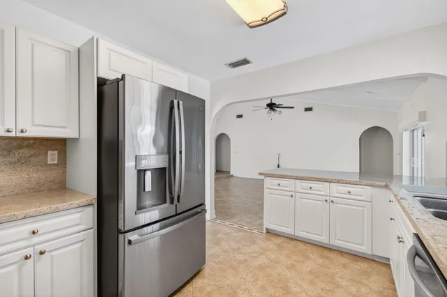 $800,000 | 2242 Gabriel Lane, West Palm Beach, FL 33406