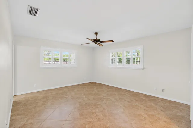 $800,000 | 2242 Gabriel Lane, West Palm Beach, FL 33406