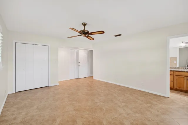 $800,000 | 2242 Gabriel Lane, West Palm Beach, FL 33406