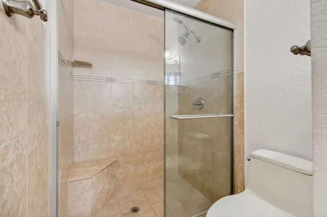 $800,000 | 2242 Gabriel Lane, West Palm Beach, FL 33406