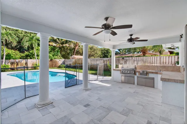 $800,000 | 2242 Gabriel Lane, West Palm Beach, FL 33406