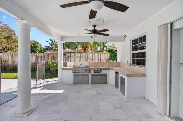 $800,000 | 2242 Gabriel Lane, West Palm Beach, FL 33406