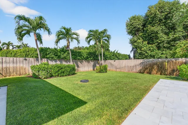 $800,000 | 2242 Gabriel Lane, West Palm Beach, FL 33406