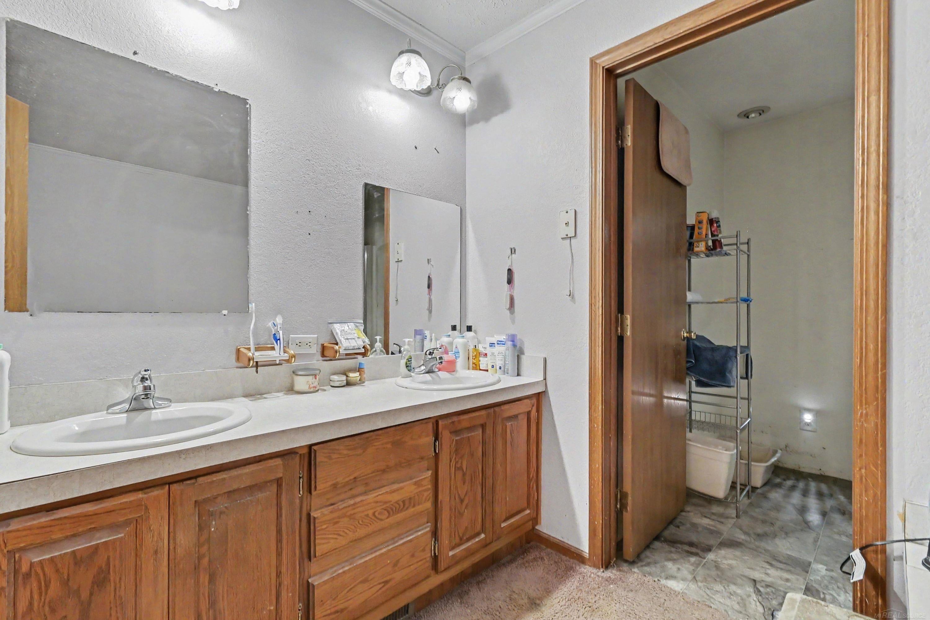 4499 South Onondaga Road Onondaga, MI 49264 - Photo 14 of 41 Gallery Image 14