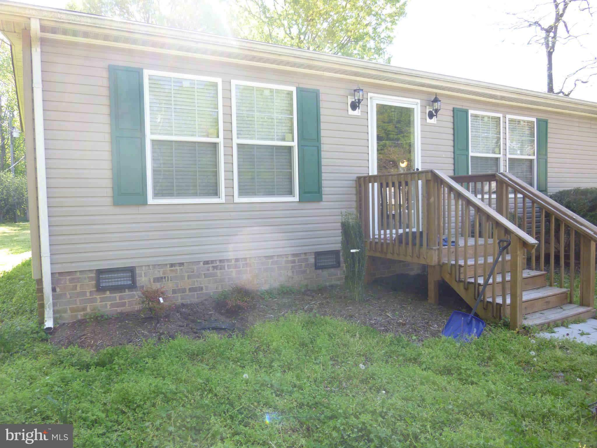 54 Forest Grove Road Colonial Beach, VA 22443 - Photo 2 of 18 Front View
