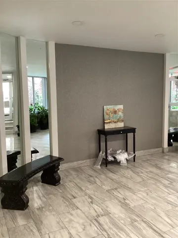 $185,000 | 3176 Decatur Avenue, Unit 4F | Norwood