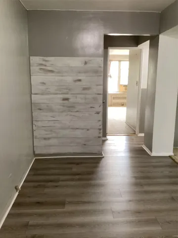 $185,000 | 3176 Decatur Avenue, Unit 4F | Norwood