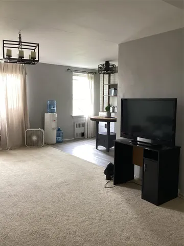 $185,000 | 3176 Decatur Avenue, Unit 4F | Norwood