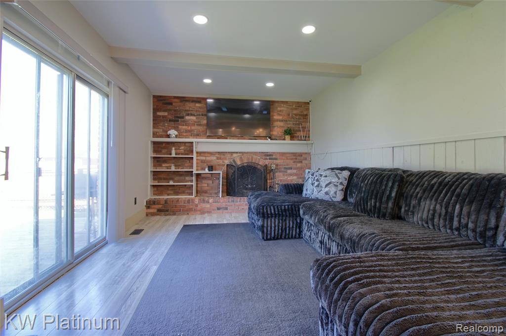 25168 Goddard Road Taylor, MI 48180 - Photo 16 of 32