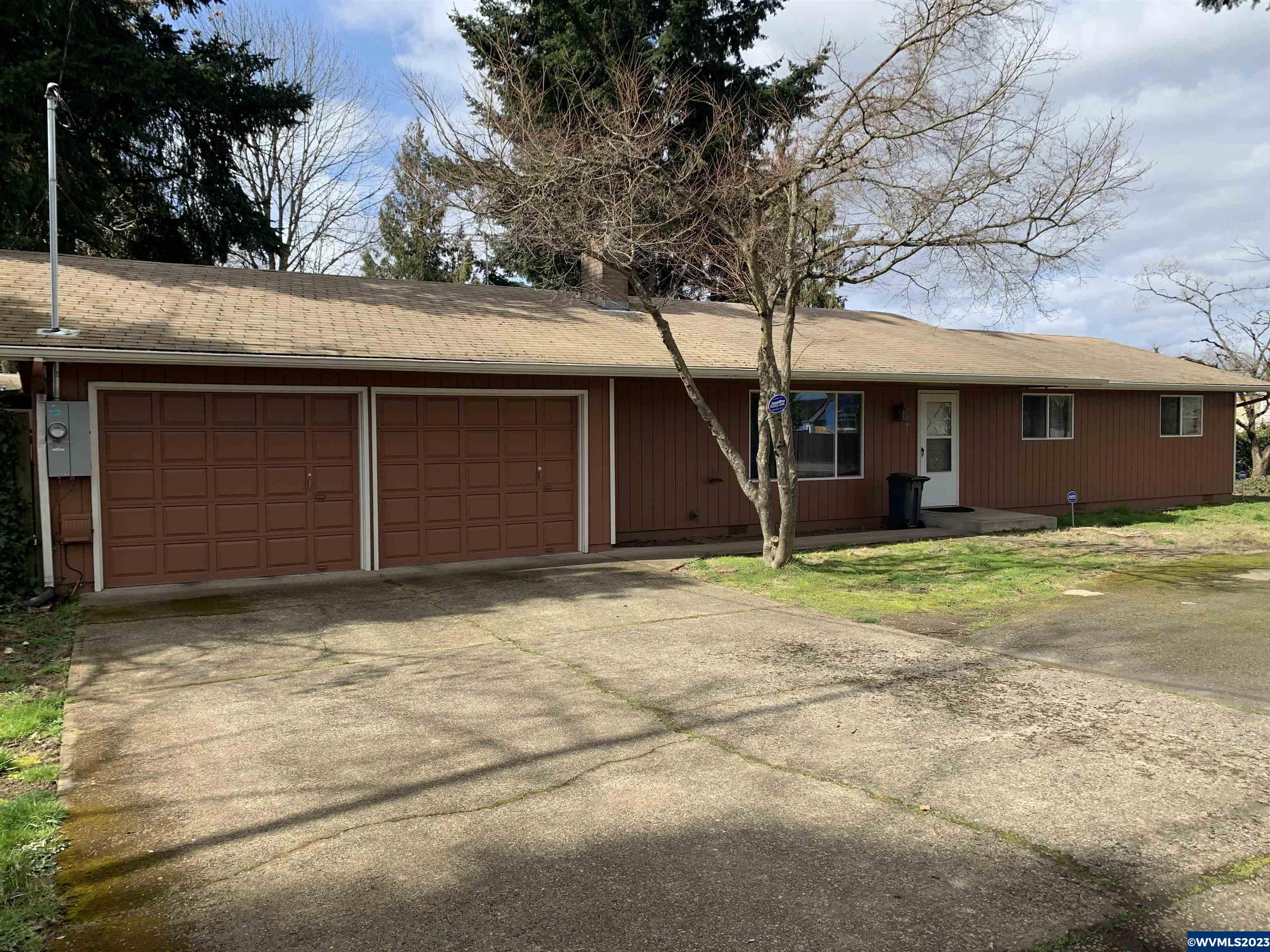 2395 Fisher Road Northeast Salem, OR 97305 - Photo 2 of 5 Gallery Image 2