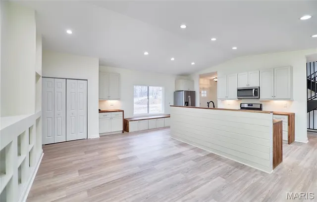 $479,900 | 14844 Ralls Drive, Troy, MO 63379