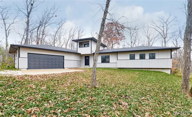 $479,900 | 14844 Ralls Drive, Troy, MO 63379