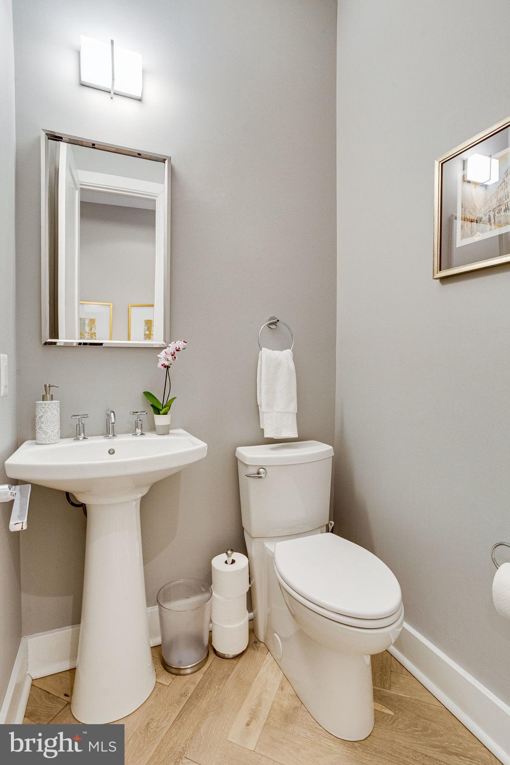 1906 Biltmore Street Northwest, Unit 1 Washington, DC 20009 - Photo 20 of 70