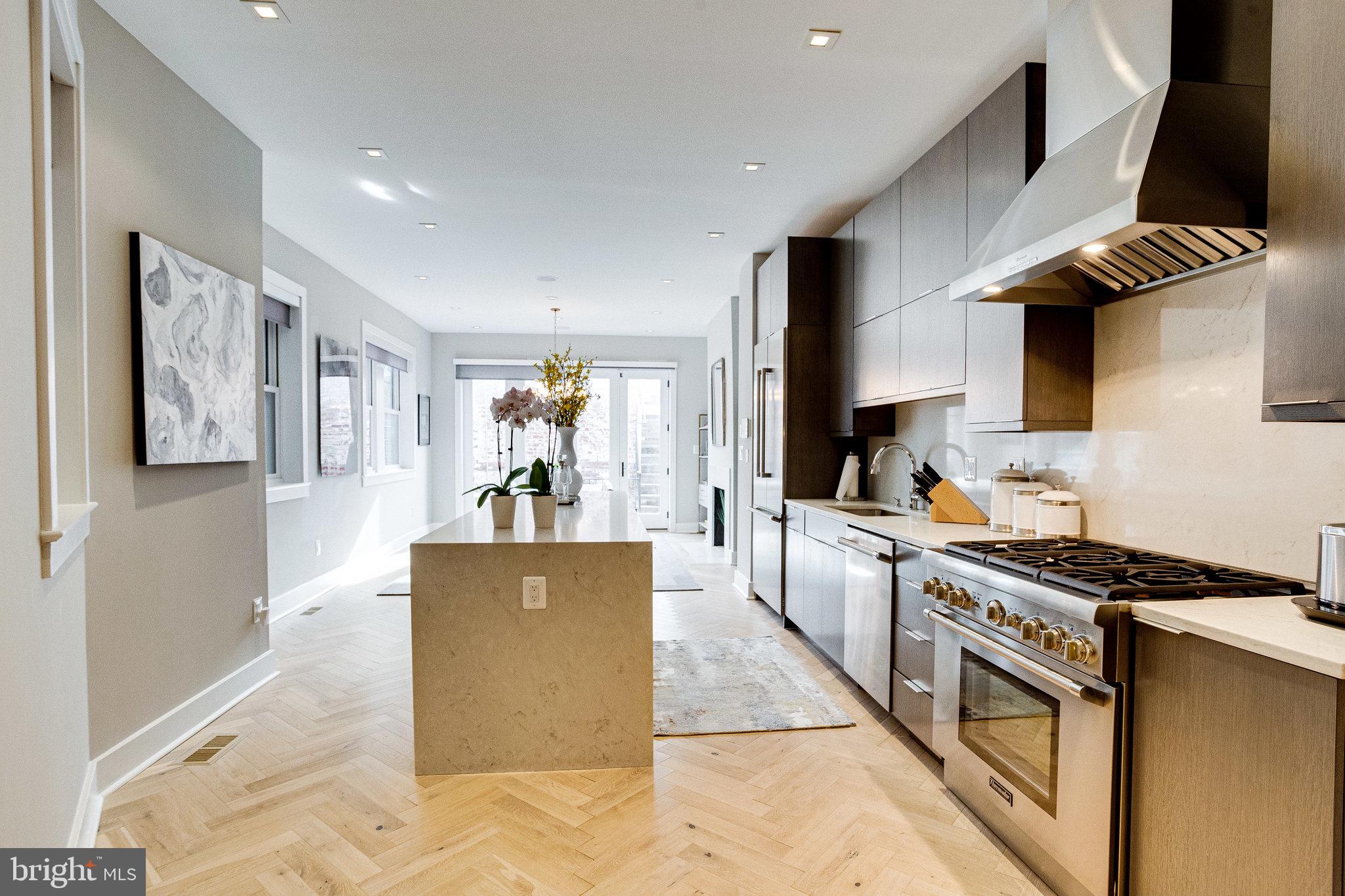 1906 Biltmore Street Northwest, Unit 1 Washington, DC 20009 - Photo 30 of 70