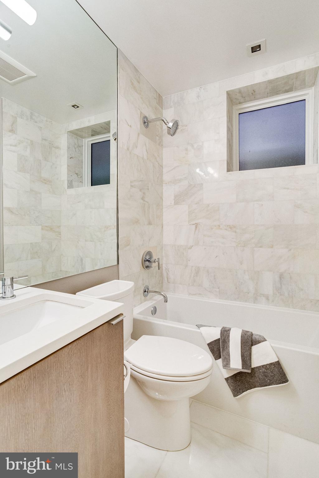 1906 Biltmore Street Northwest, Unit 1 Washington, DC 20009 - Photo 48 of 70