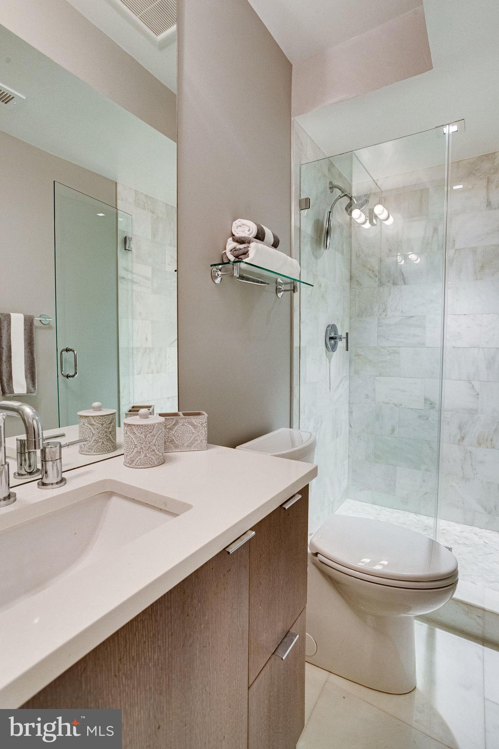 1906 Biltmore Street Northwest, Unit 1 Washington, DC 20009 - Photo 55 of 70