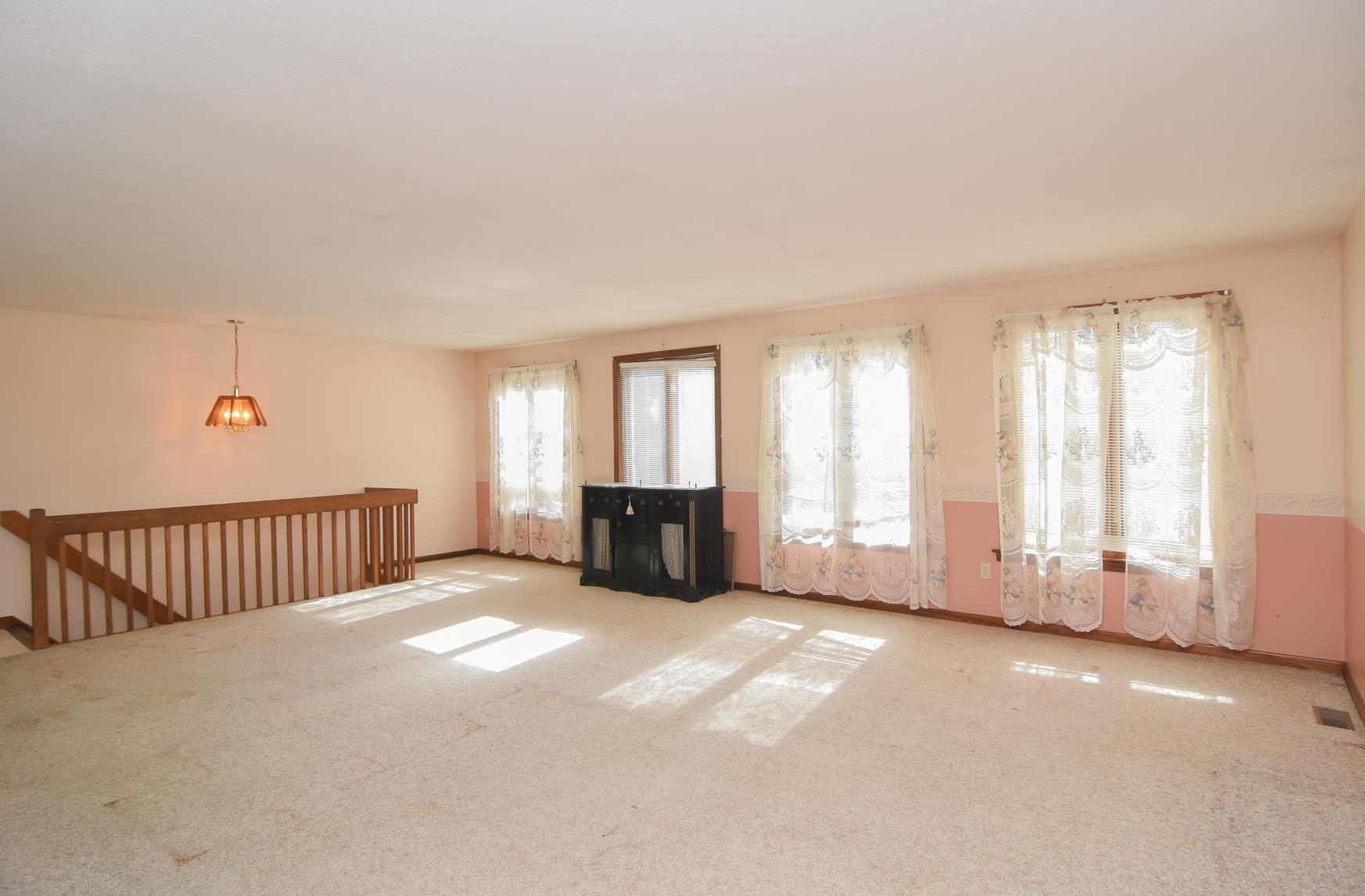 38 Elwood Road Londonderry, NH 03053 - Photo 14 of 28