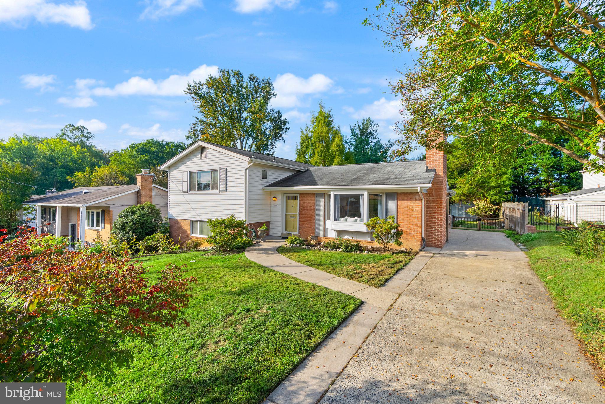 3607 Colony Road Fairfax, VA 22030 - Photo 69 of 73 Plenty of parking