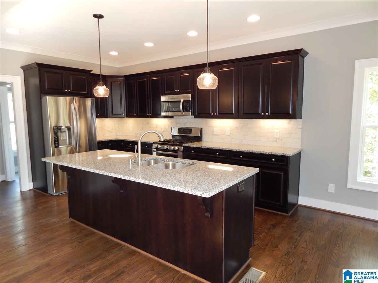 501 Beasley Road Gardendale, AL 35071 - Photo 7 of 29