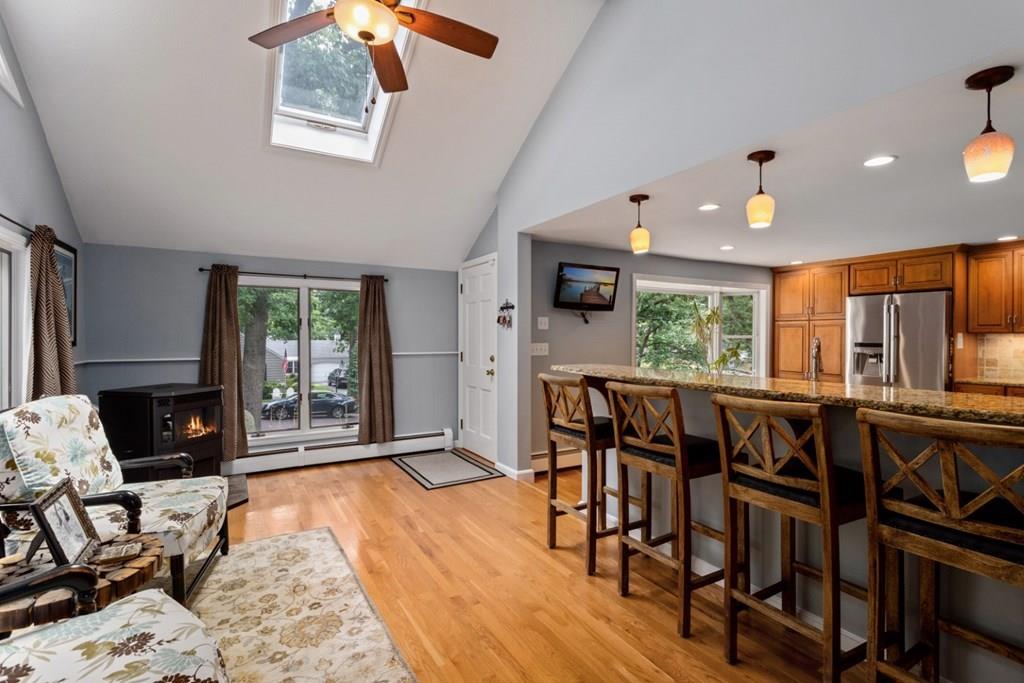 9 Kings Road Lynnfield, MA 01940 - Photo 11 of 42 Gallery Image 11