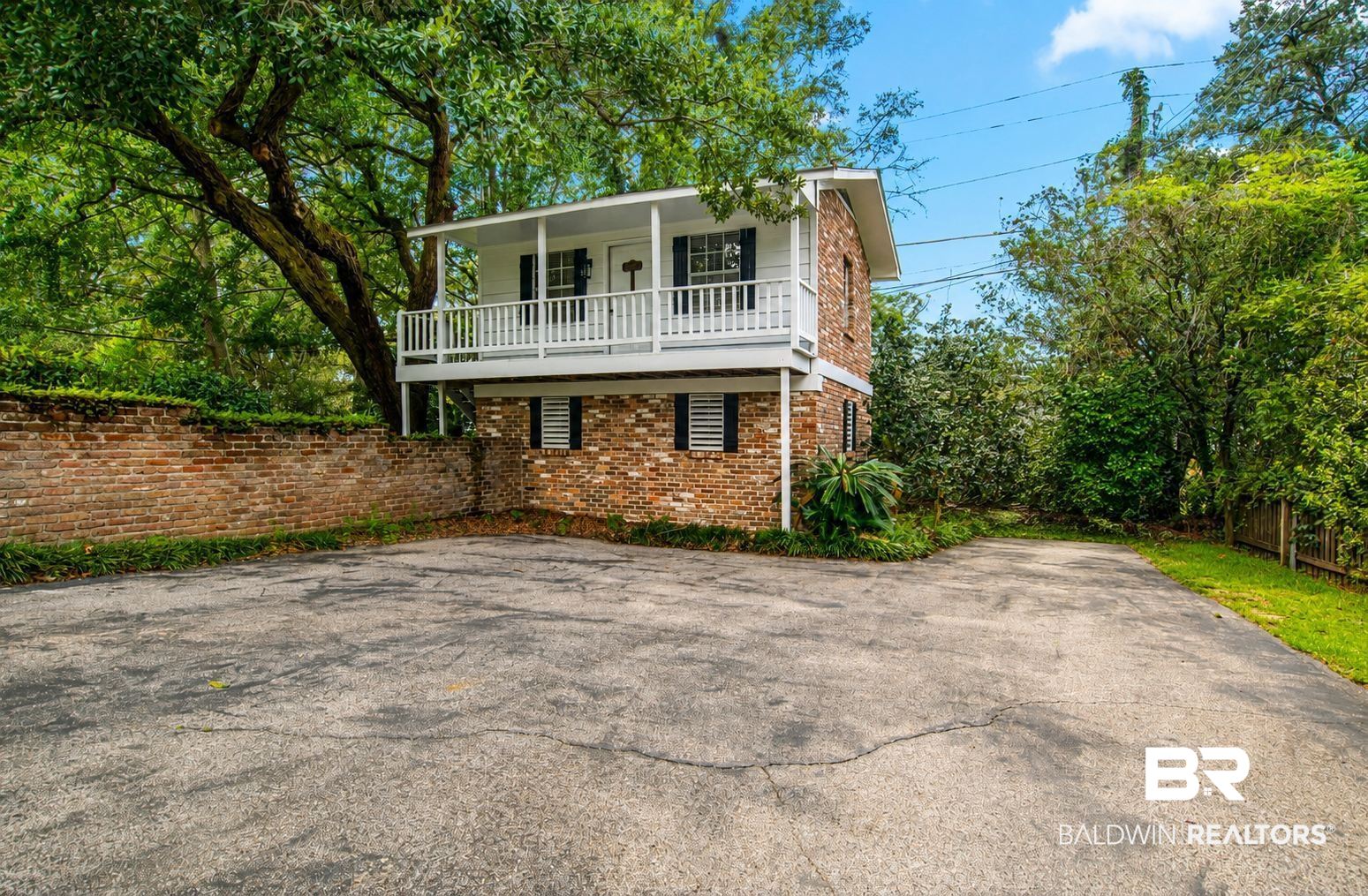 604 East Cumberland Road Mobile, AL 36608 - Photo 2 of 16 Gallery Image 2