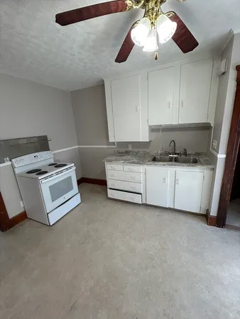 $1,600 | 6 Boyden Street, Unit 1F, Webster, MA 01570
