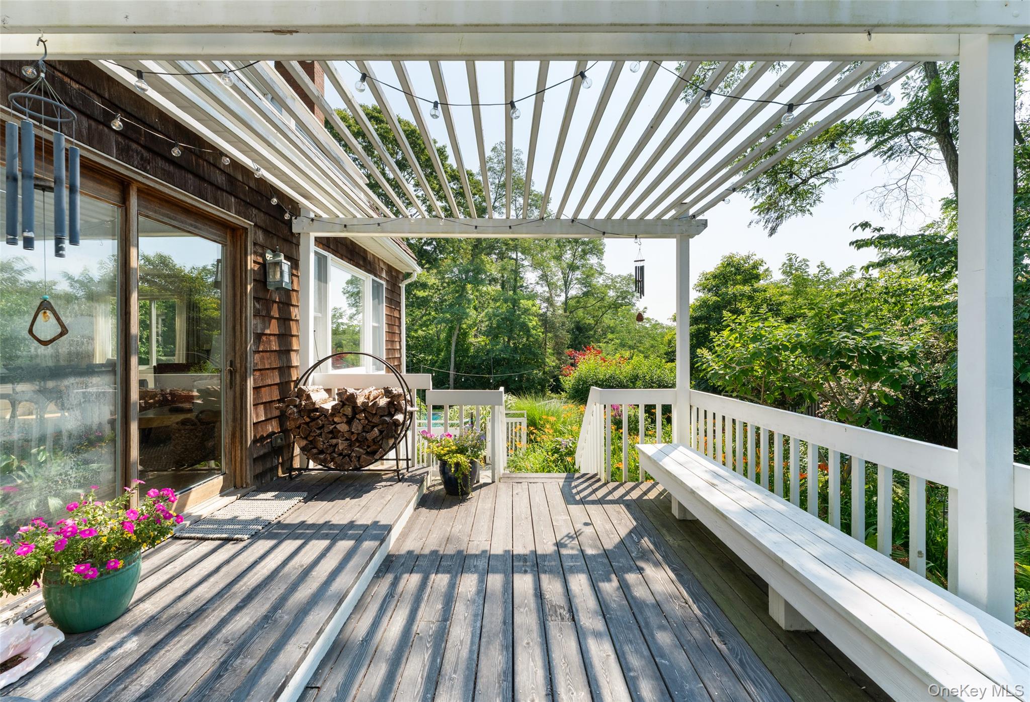 20 A Oceanview Road Hampton Bays, NY 11946 - Photo 36 of 42