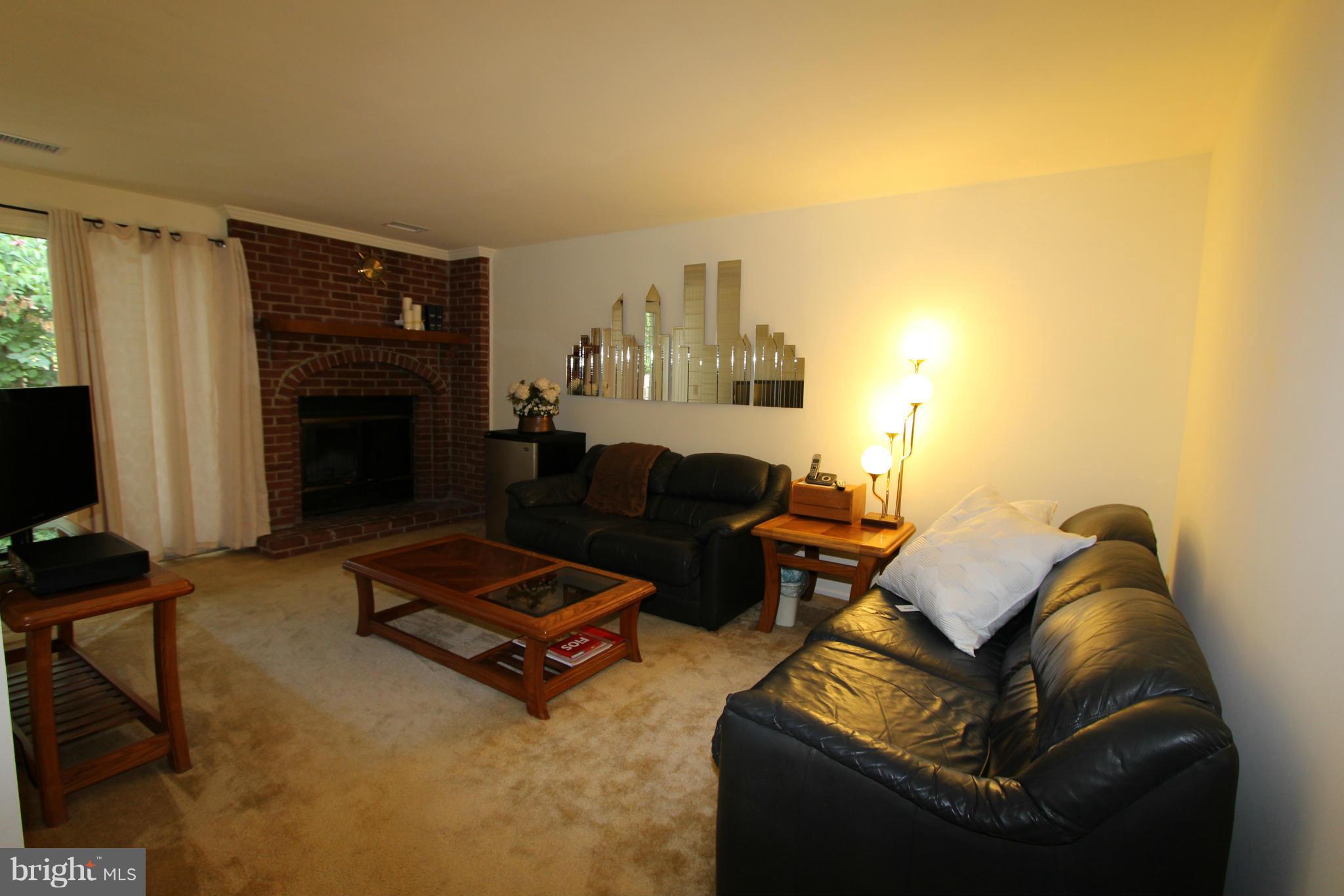 5961 Powell's Landing Road Burke, VA 22015 - Photo 18 of 26 Family Room