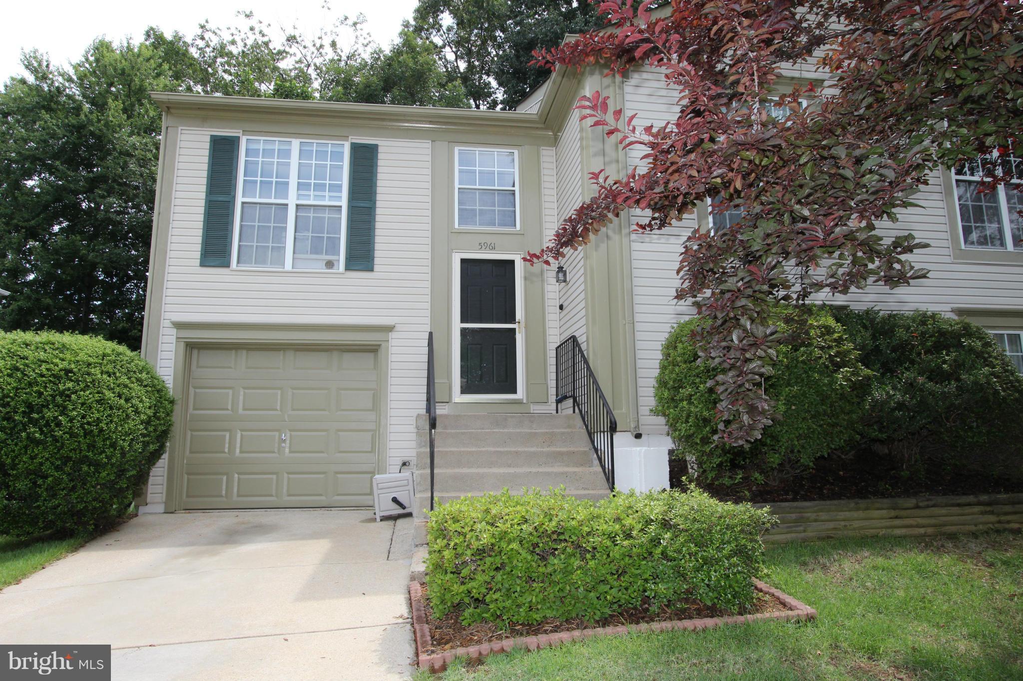5961 Powell's Landing Road Burke, VA 22015 - Photo 26 of 26 Exterior (Front)