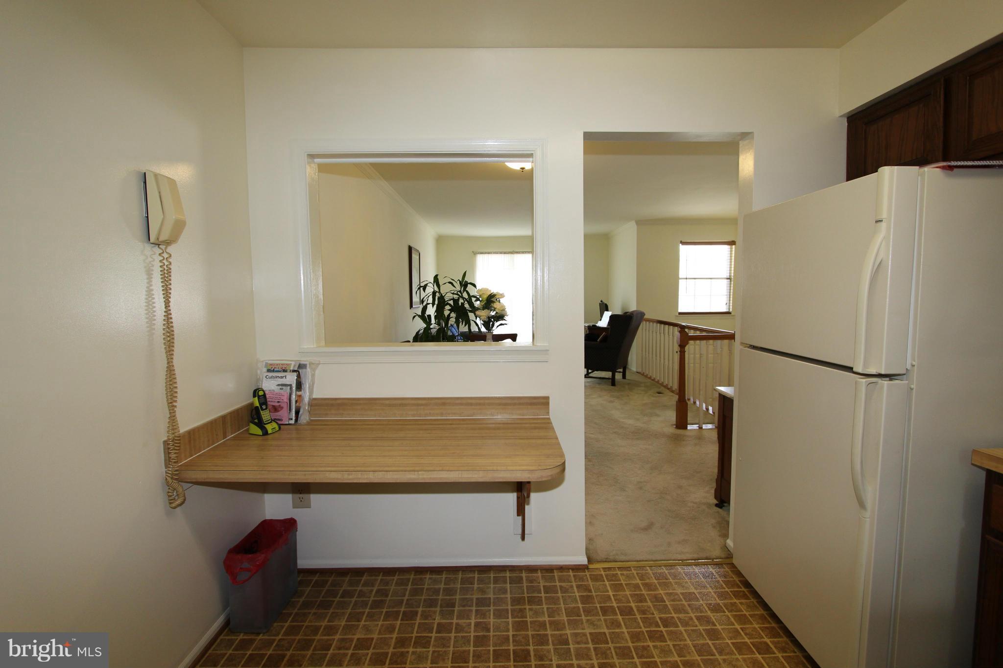 5961 Powell's Landing Road Burke, VA 22015 - Photo 10 of 26 Kitchen