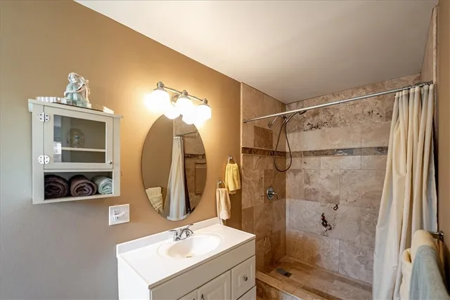 $425,000 | 1426 34th Avenue, Vero Beach, FL 32960