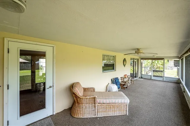 $425,000 | 1426 34th Avenue, Vero Beach, FL 32960