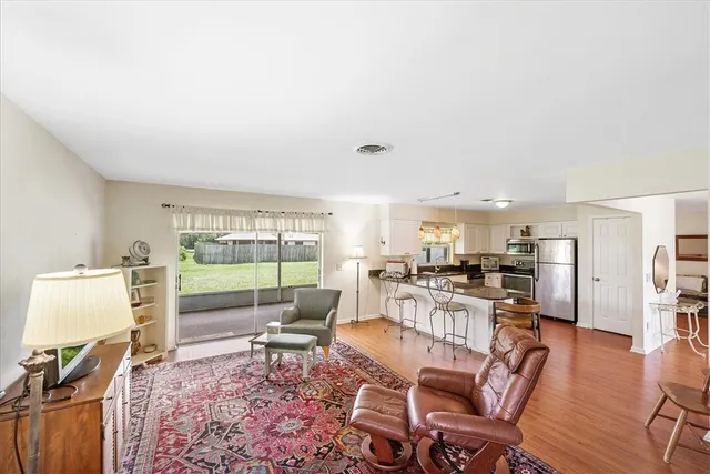 $425,000 | 1426 34th Avenue, Vero Beach, FL 32960