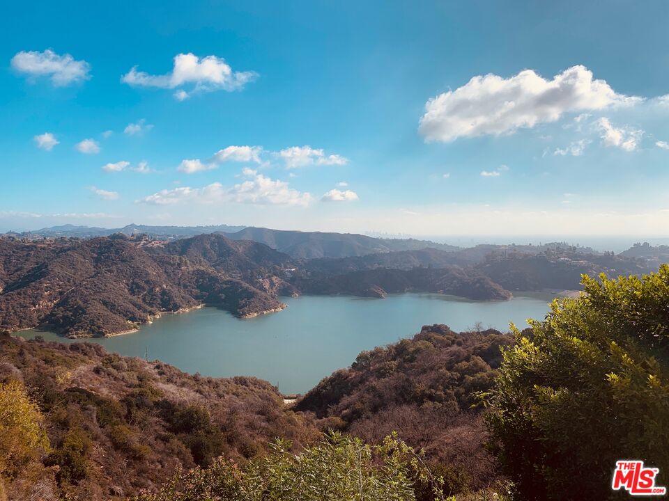 2200 Stradella Road Los Angeles, CA 90077 - Photo 18 of 27 a view of a lake with mountain