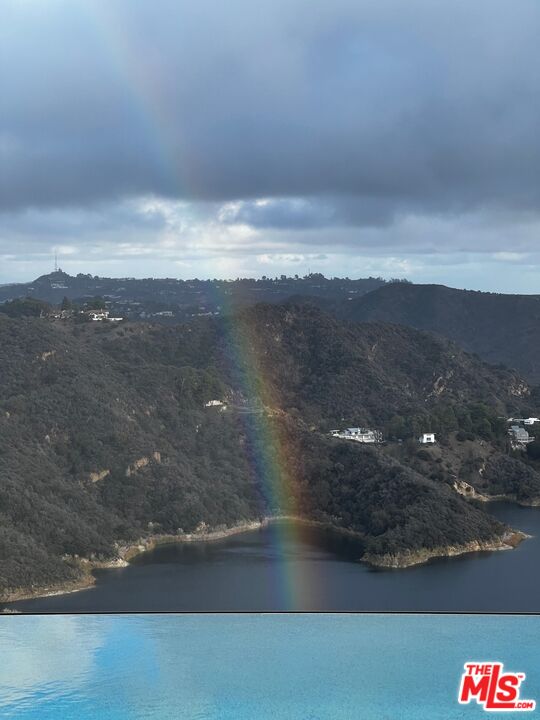 2200 Stradella Road Los Angeles, CA 90077 - Photo 20 of 27 a view of sky view