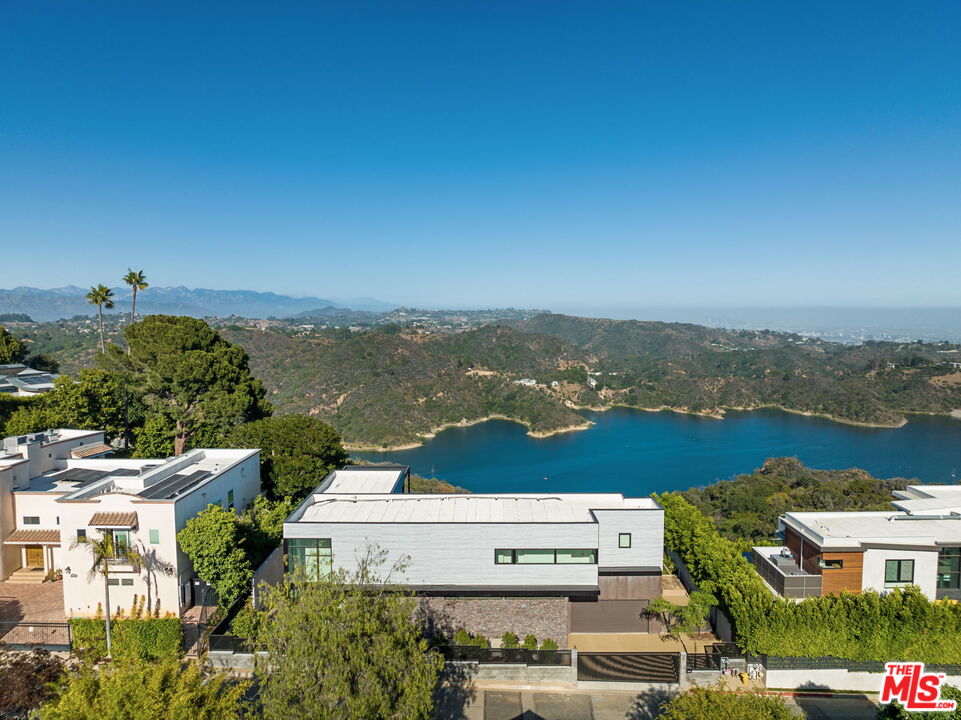 2200 Stradella Road Los Angeles, CA 90077 - Photo 27 of 27
