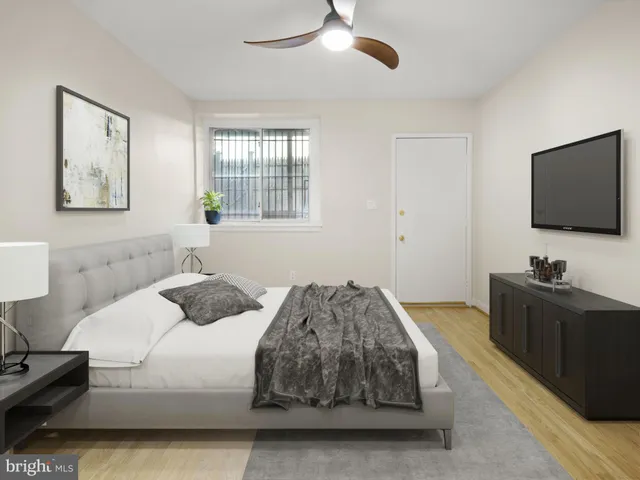 $1,999 | 59 New York Avenue Northwest, Unit B, Washington, DC 20001