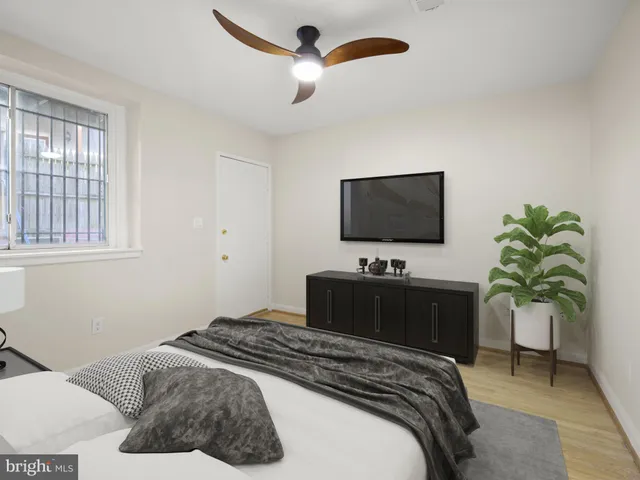 $1,999 | 59 New York Avenue Northwest, Unit B, Washington, DC 20001