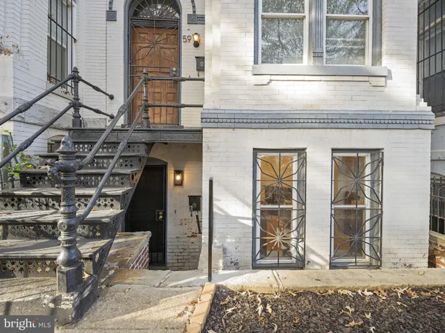 $1,999 | 59 New York Avenue Northwest, Unit B, Washington, DC 20001