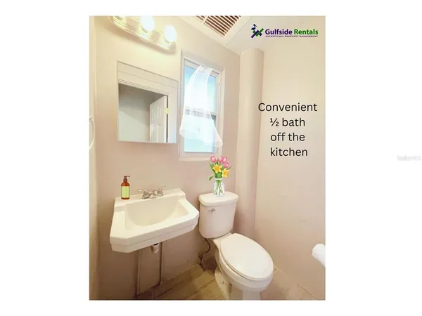 $2,300 | 5841 4th Avenue North, St. Petersburg, FL 33710