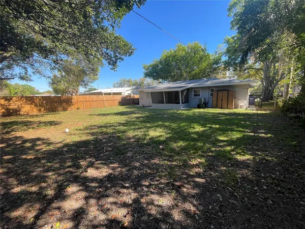 $2,300 | 5841 4th Avenue North, St. Petersburg, FL 33710