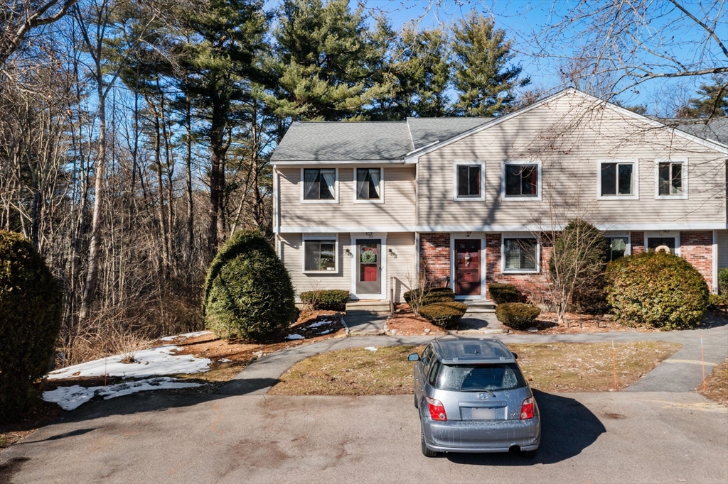 33 Apple Tree Hill Road, Unit 33 Hopkinton, MA 01748 - Photo 1 of 41 Gallery Image 1