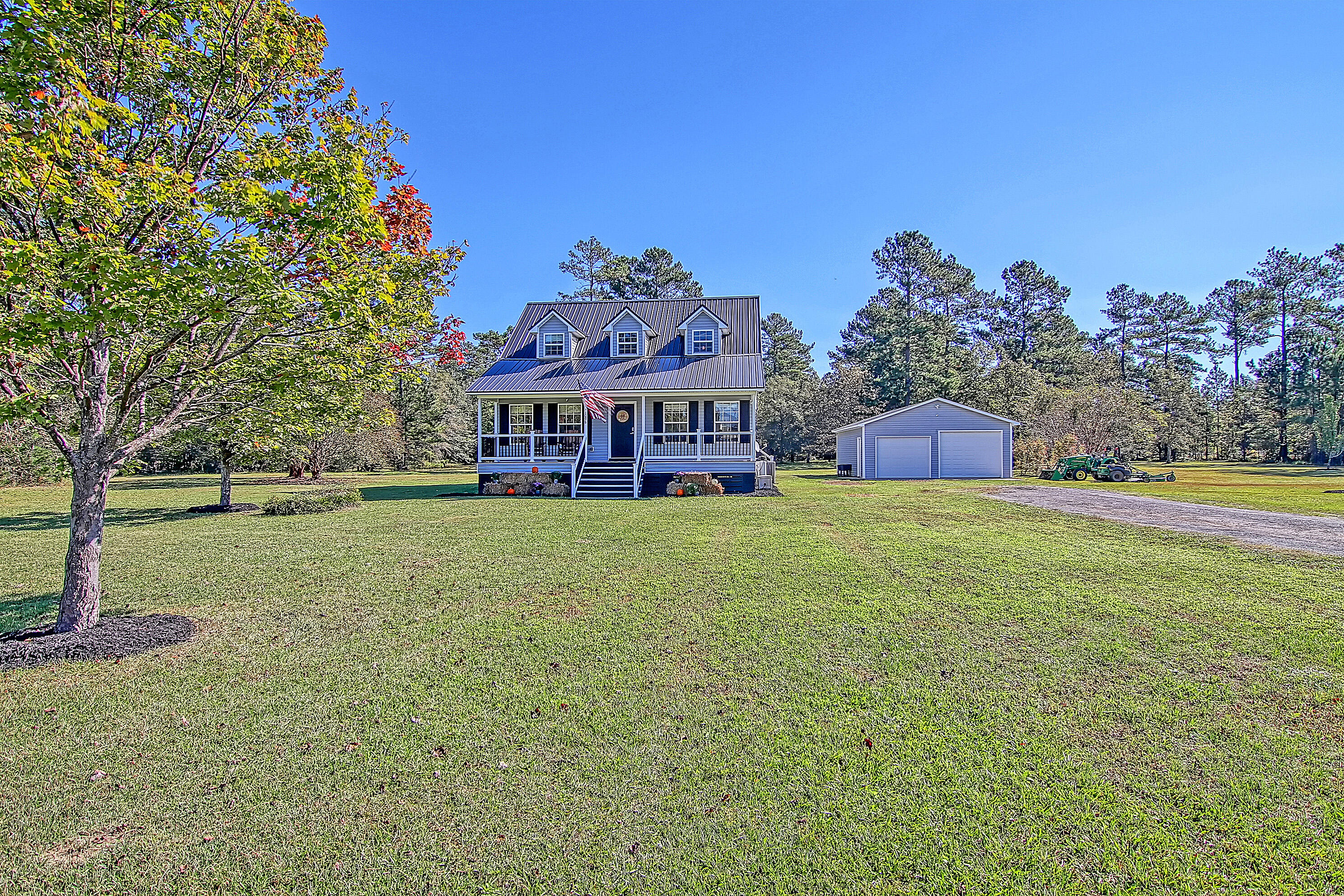 1096 Barnyard Road Bonneau, SC 29431 - Photo 32 of 47 CREM_1096 Barnyard Rd_061