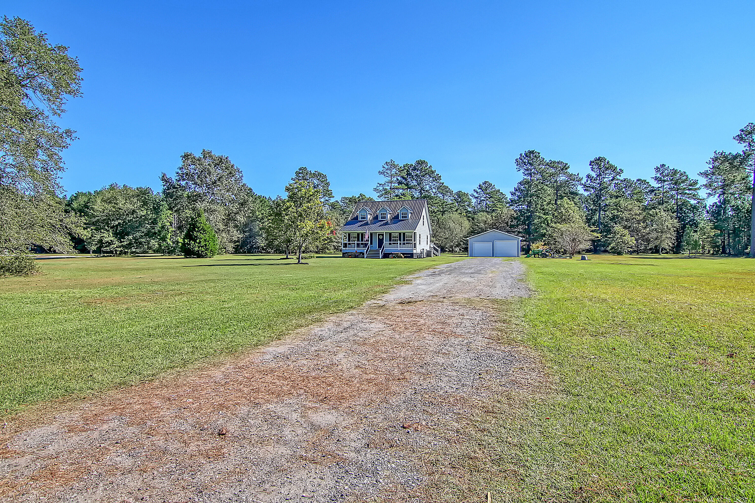 1096 Barnyard Road Bonneau, SC 29431 - Photo 33 of 47 CREM_1096 Barnyard Rd_062