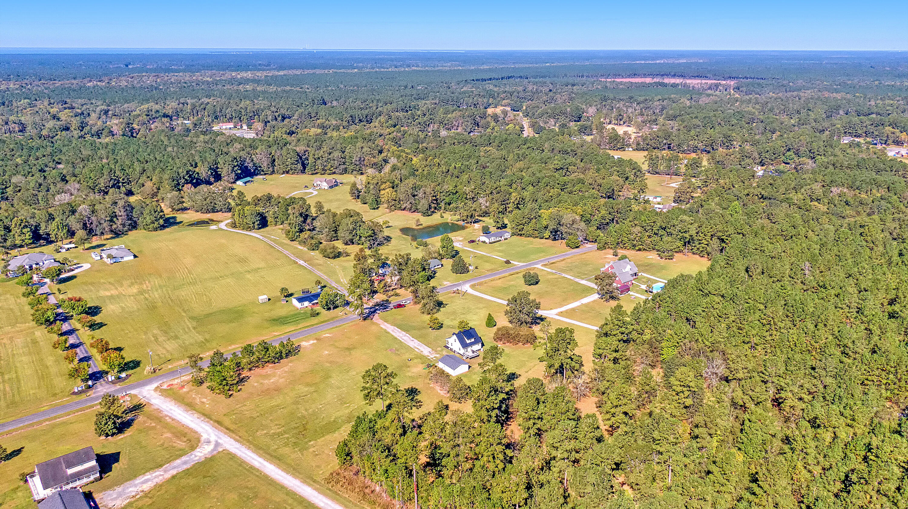 1096 Barnyard Road Bonneau, SC 29431 - Photo 37 of 47 CREM_1096 Barnyard Rd_007