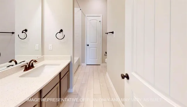 $428,695 | 10720 Granada Drive, Waco, TX 76708