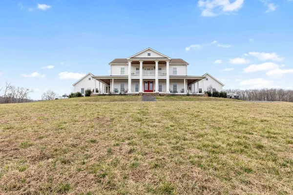 $2,499,000 | 1103 Rogues Fork Road, Bethpage, TN 37022